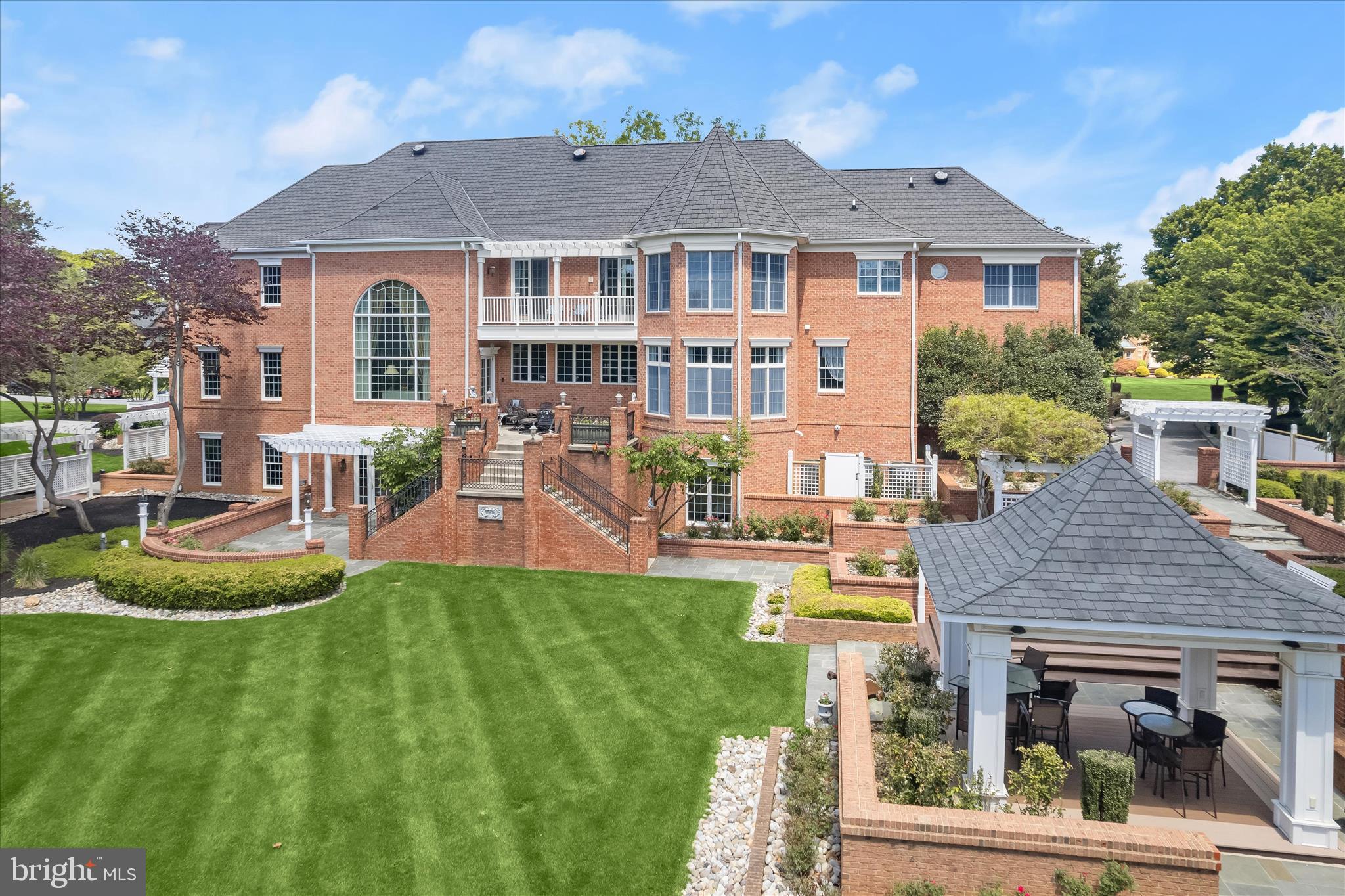 CATTAIL CREEK COUNTRY CLUB - Residential