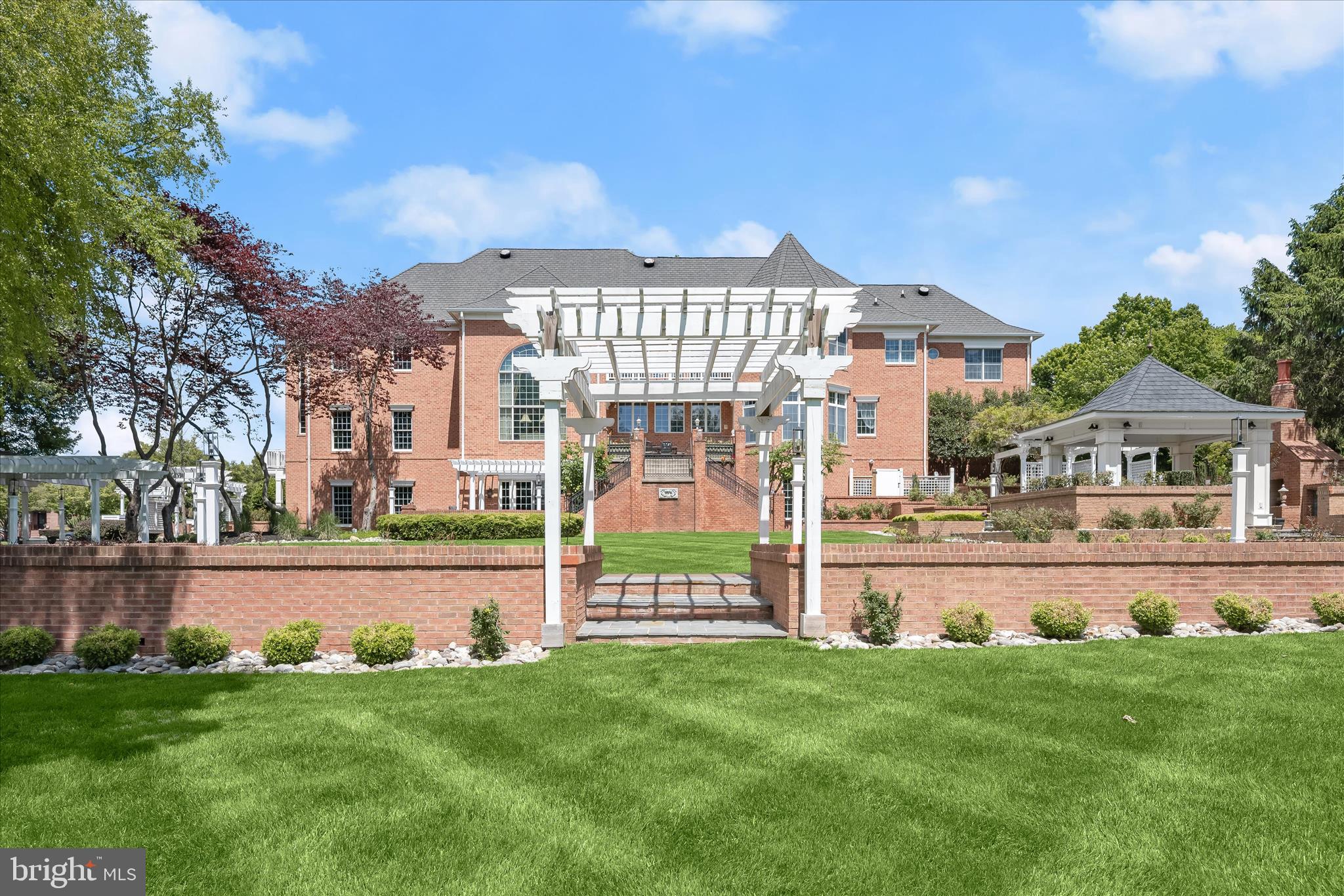 CATTAIL CREEK COUNTRY CLUB - Residential