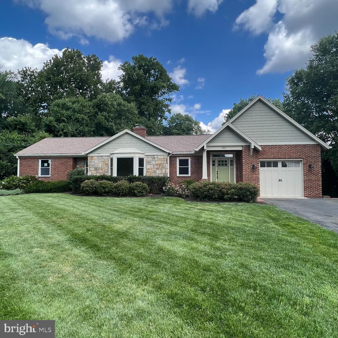 COBBDALE - Residential Lease