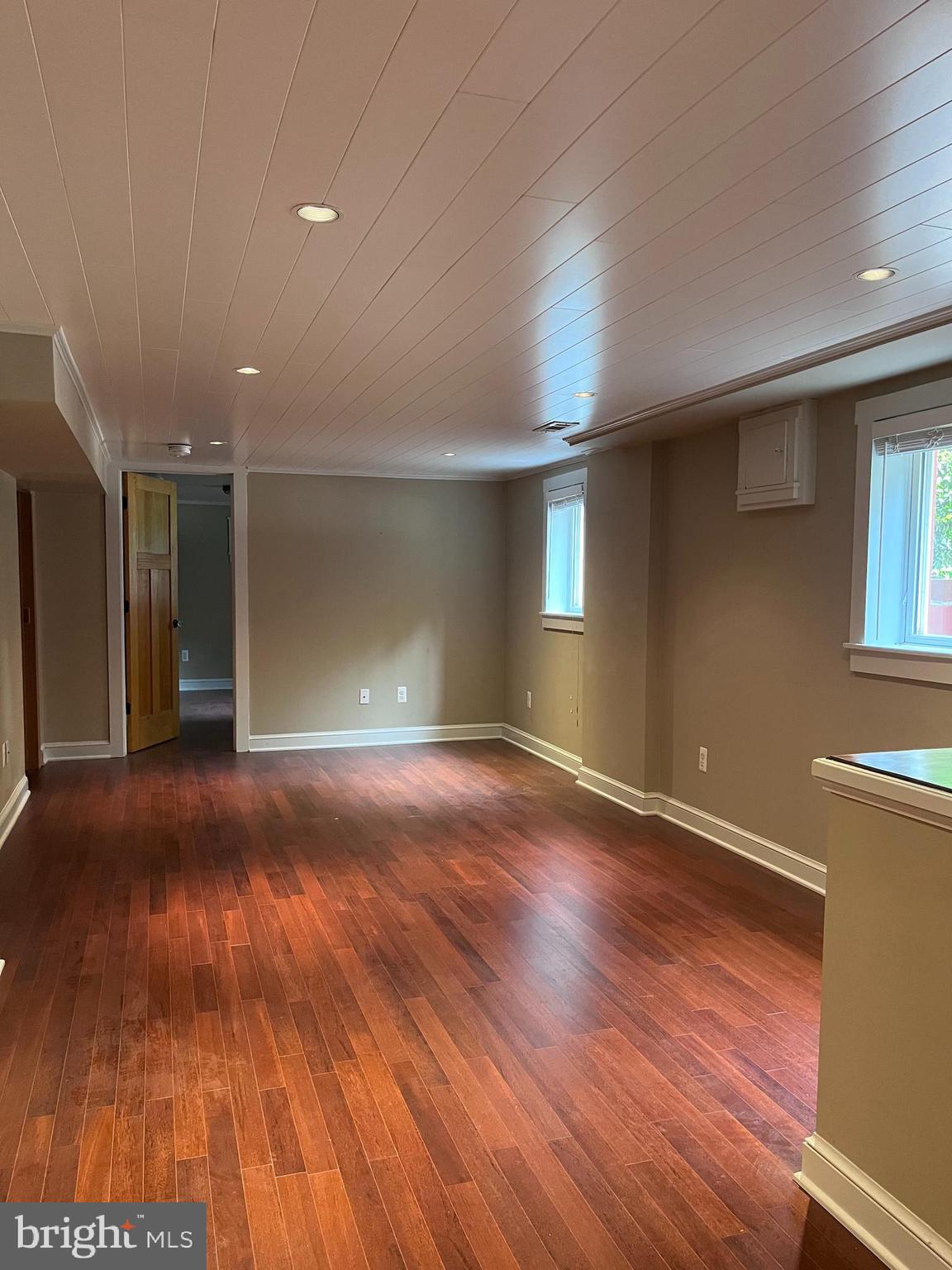 COBBDALE - Residential Lease