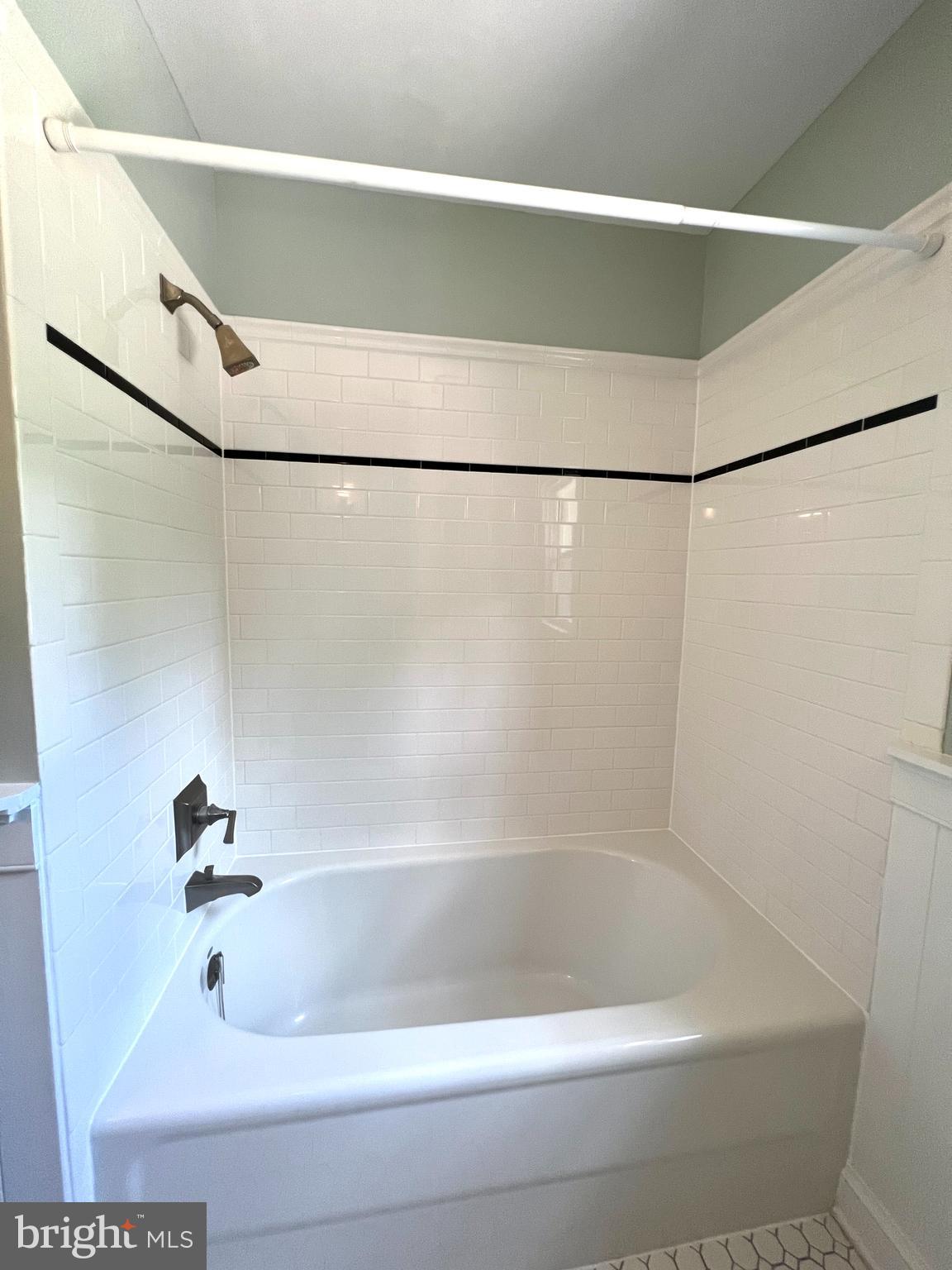 COBBDALE - Residential Lease