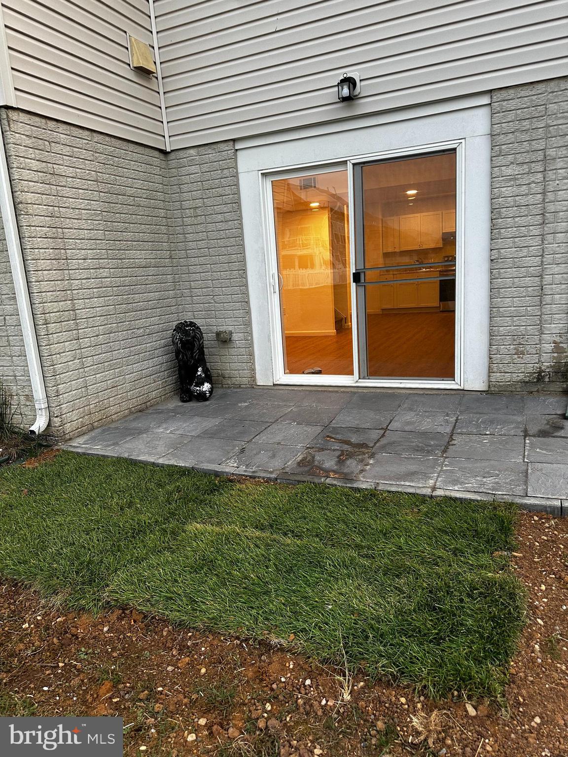 LEES PARKE - Residential Lease