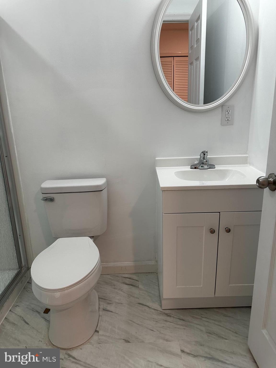 LEES PARKE - Residential Lease