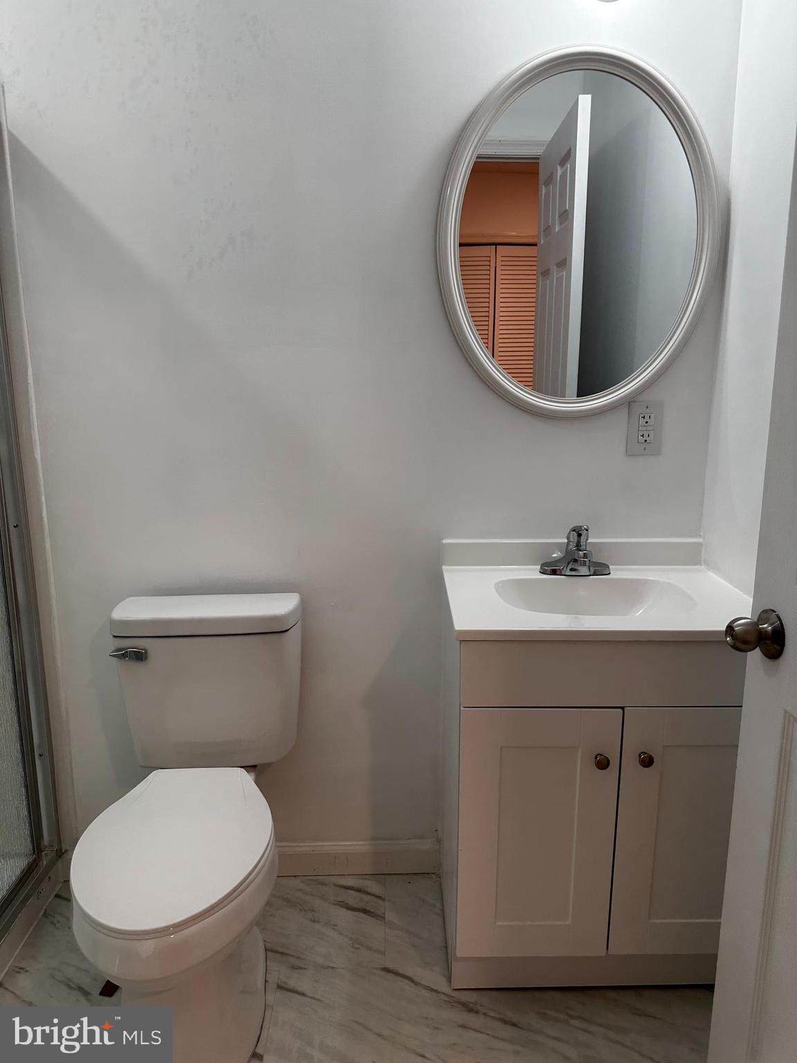 LEES PARKE - Residential Lease