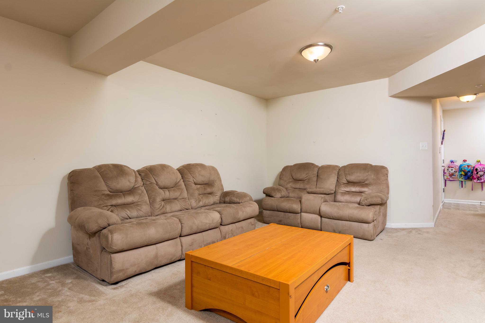 TANYARD SPRINGS - Residential