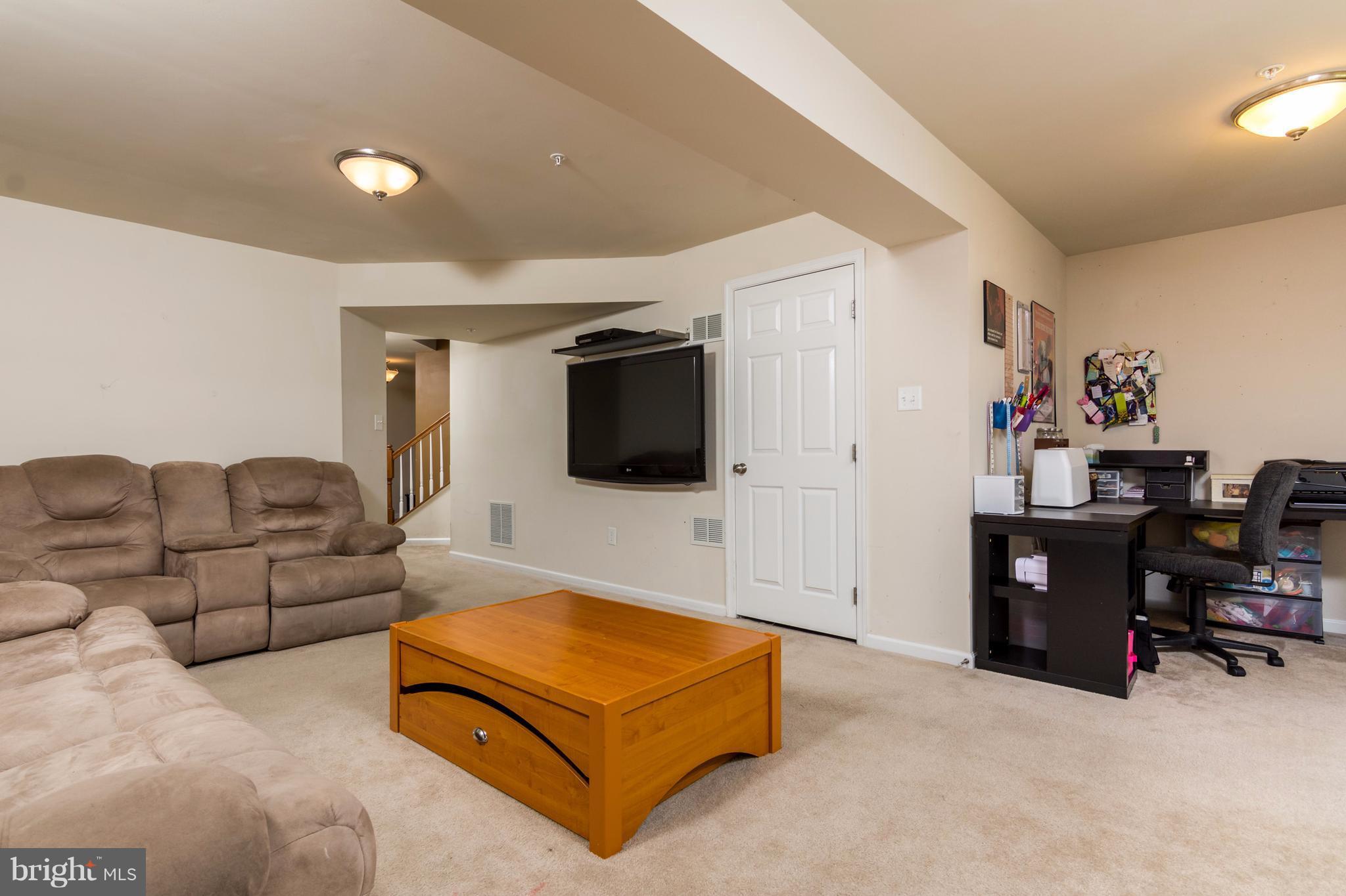 TANYARD SPRINGS - Residential