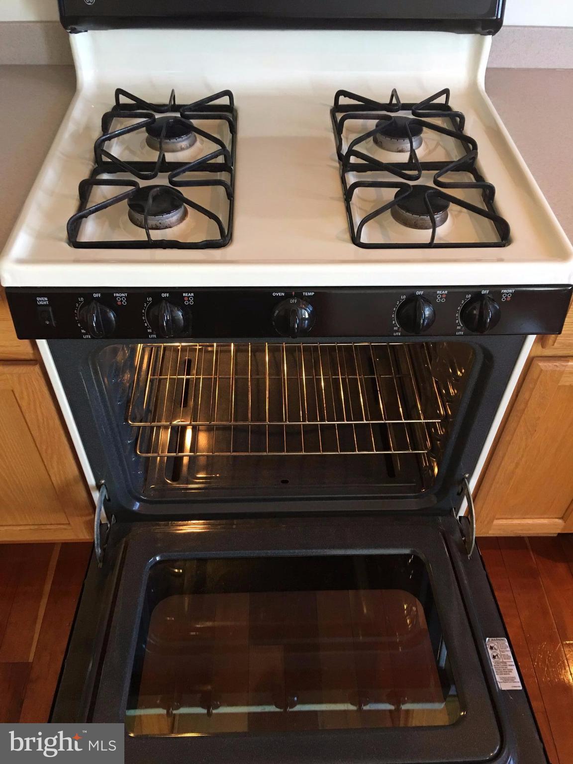 VILLAGES OF DORCHESTER - Residential Lease