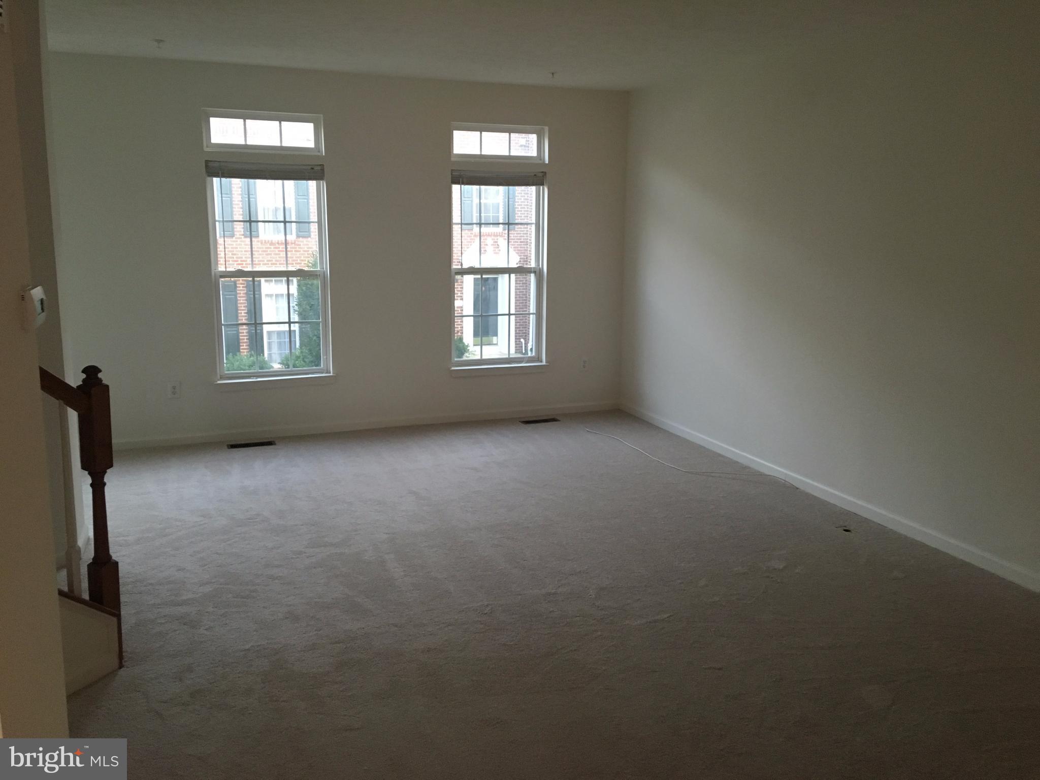 VILLAGES OF DORCHESTER - Residential Lease