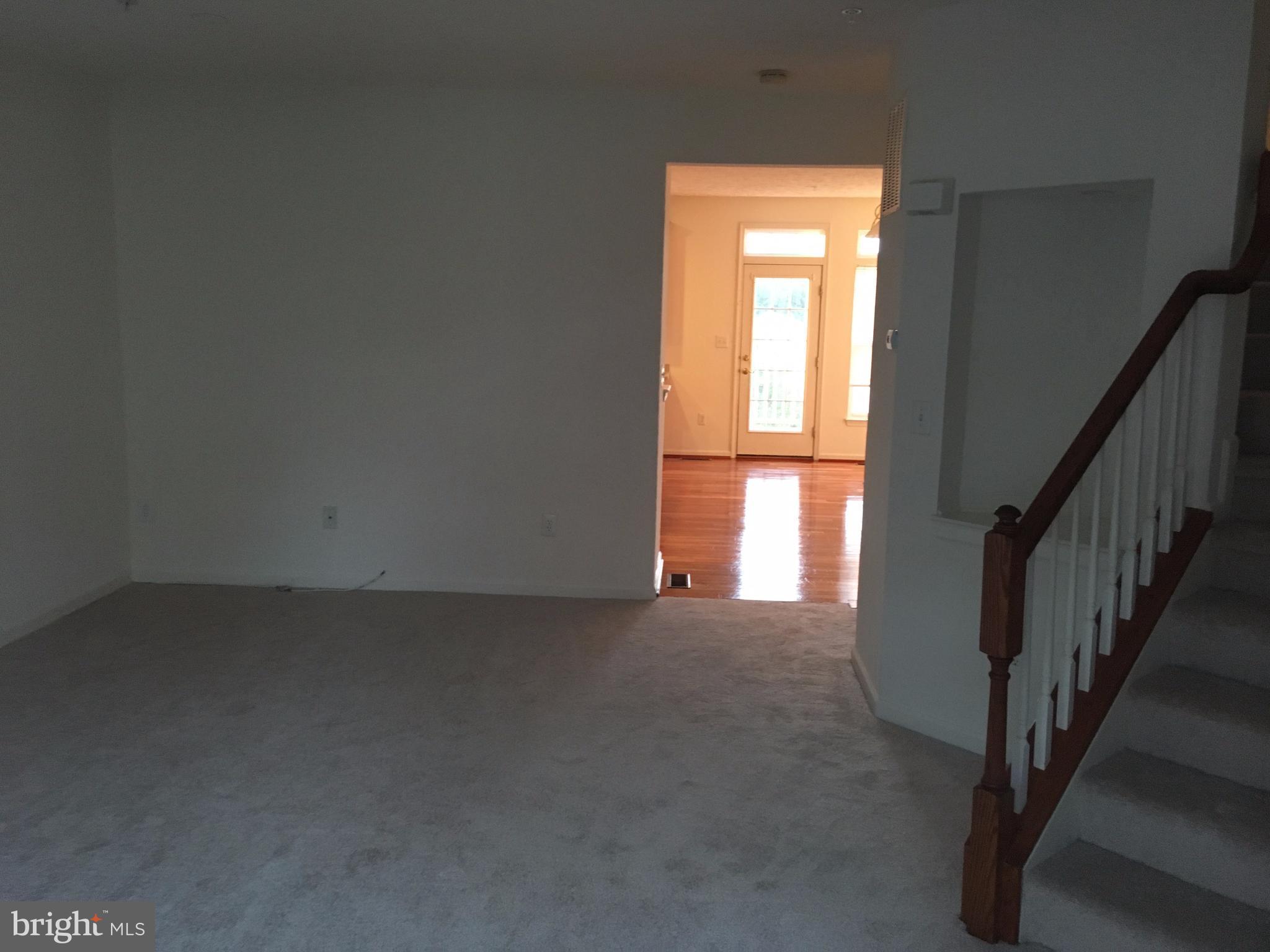 VILLAGES OF DORCHESTER - Residential Lease