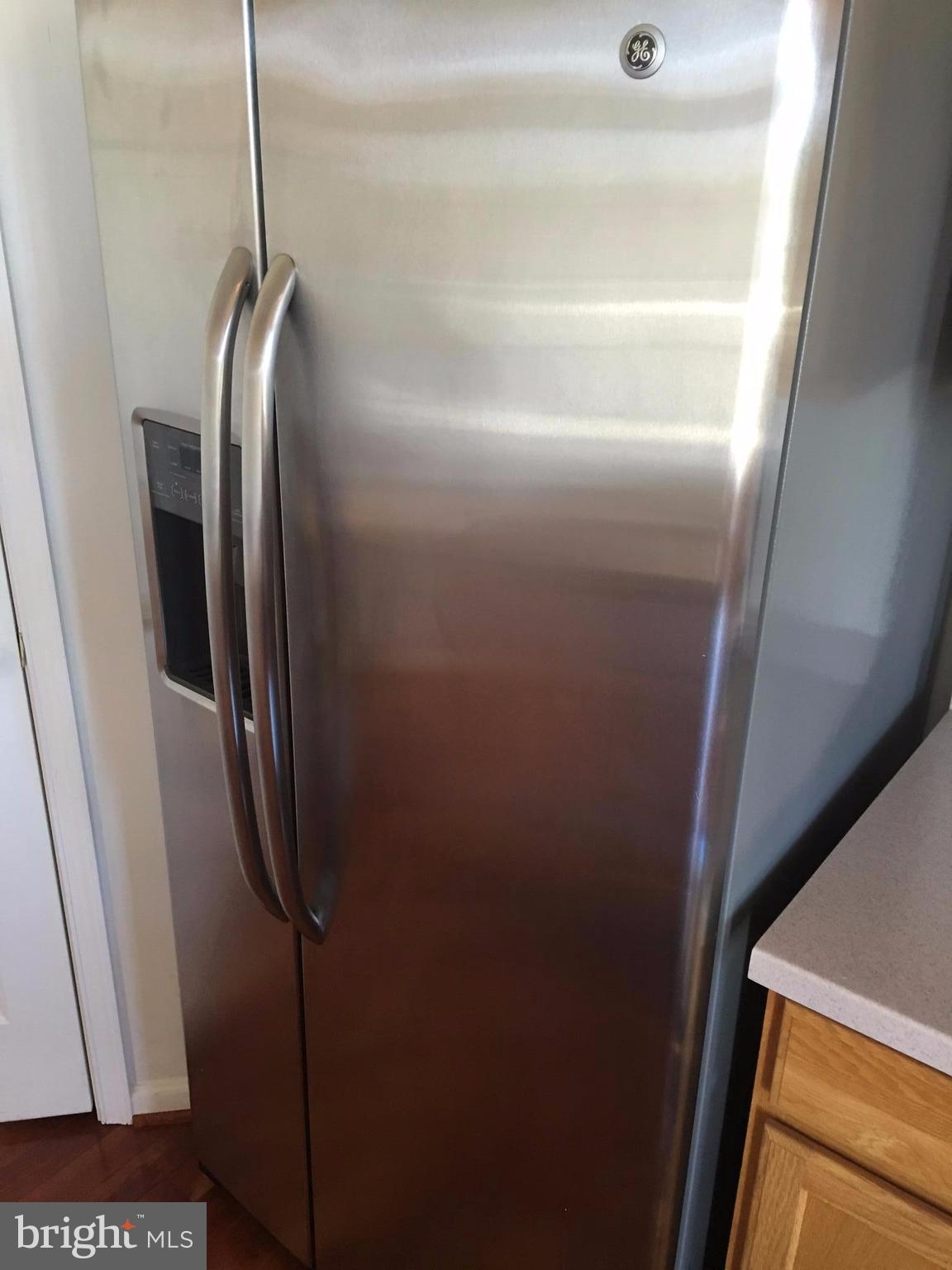 VILLAGES OF DORCHESTER - Residential Lease