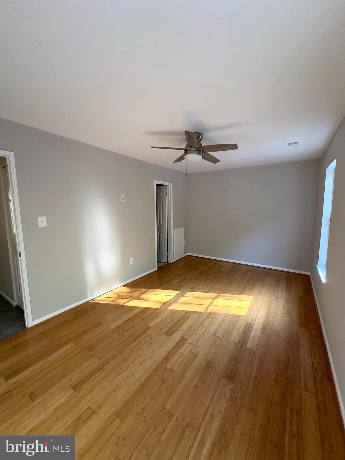 SENECA FOREST - Residential Lease