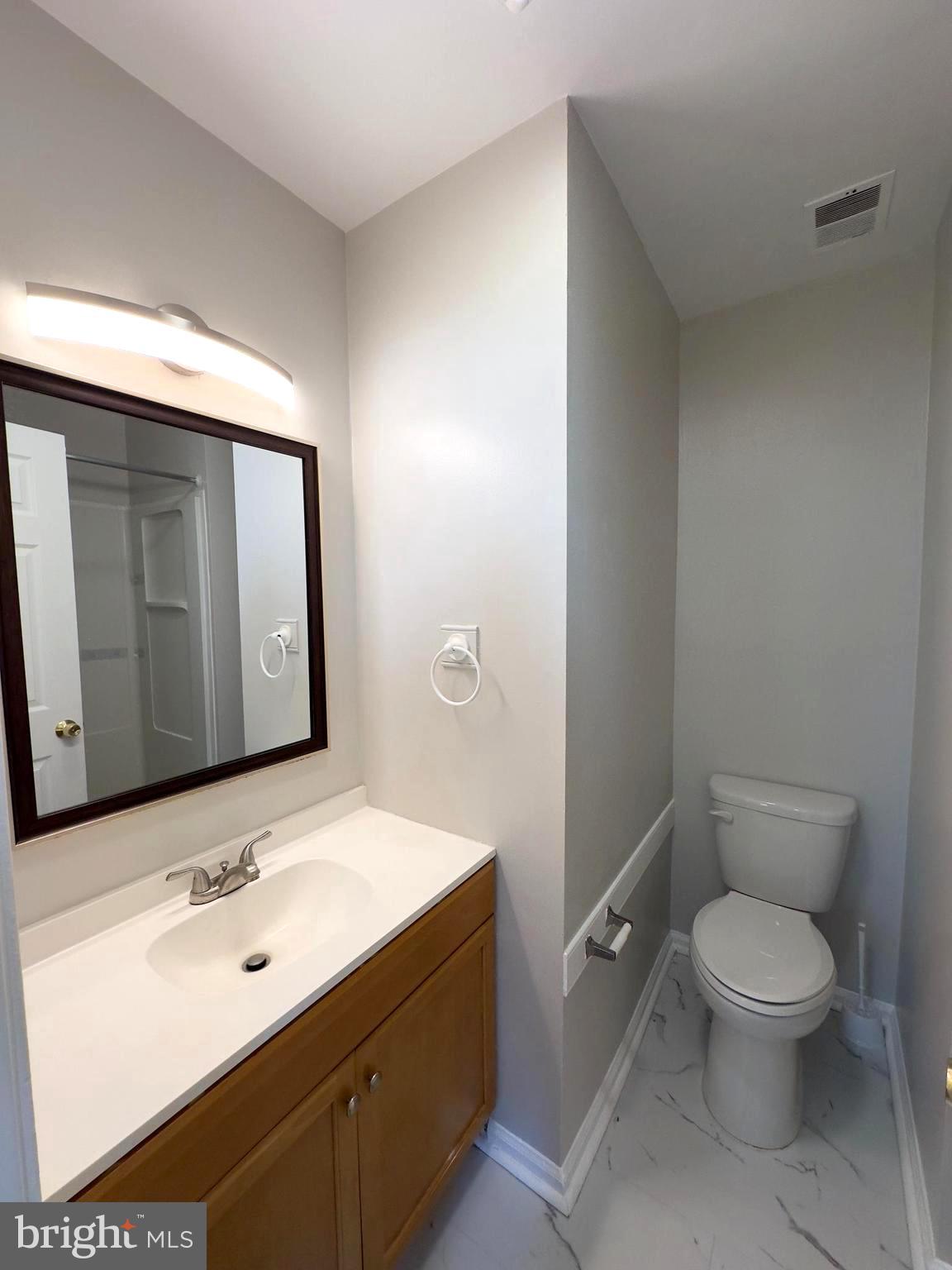 SENECA FOREST - Residential Lease