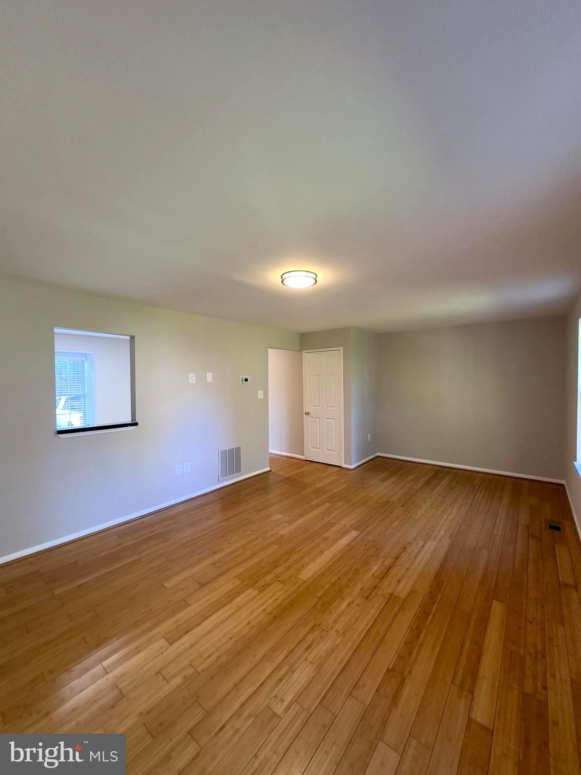 SENECA FOREST - Residential Lease