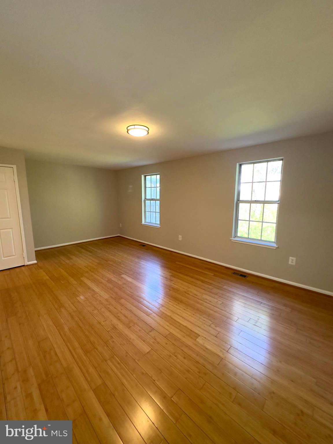 SENECA FOREST - Residential Lease