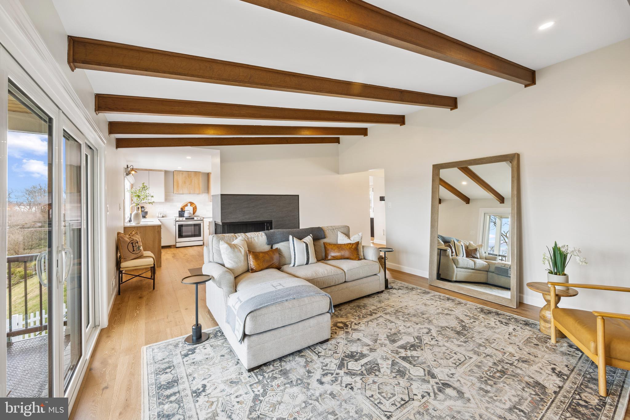 VILLAMAY - Residential