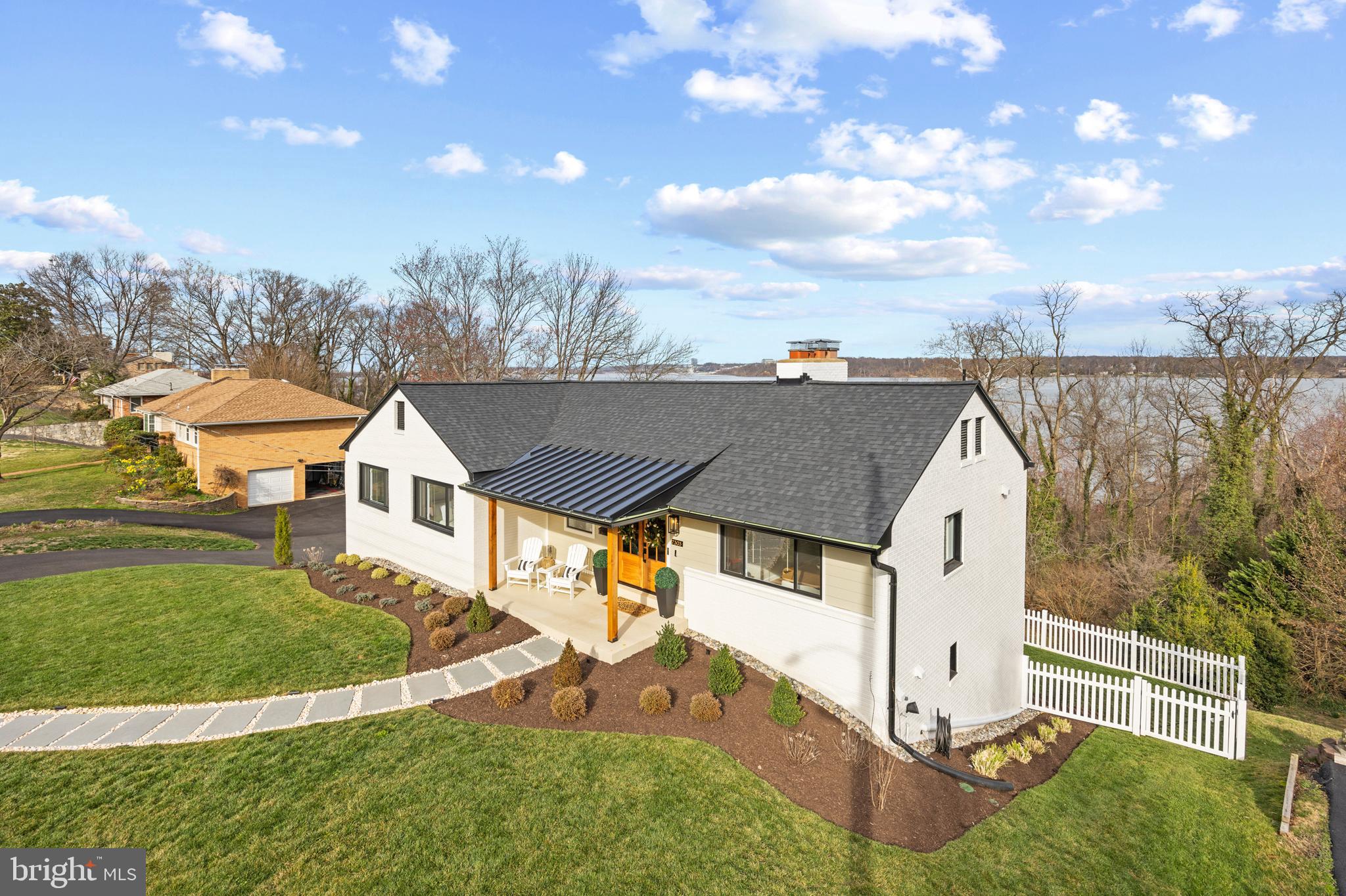 VILLAMAY - Residential