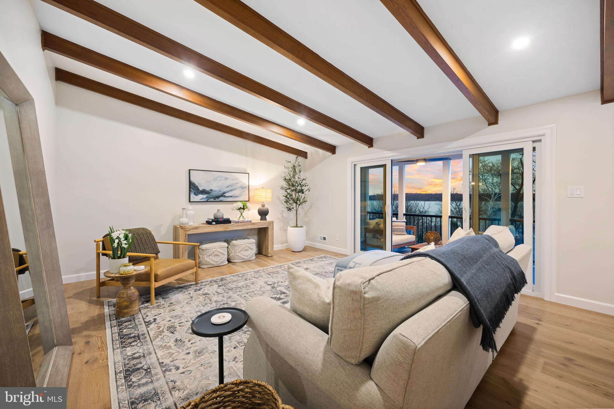 VILLAMAY - Residential