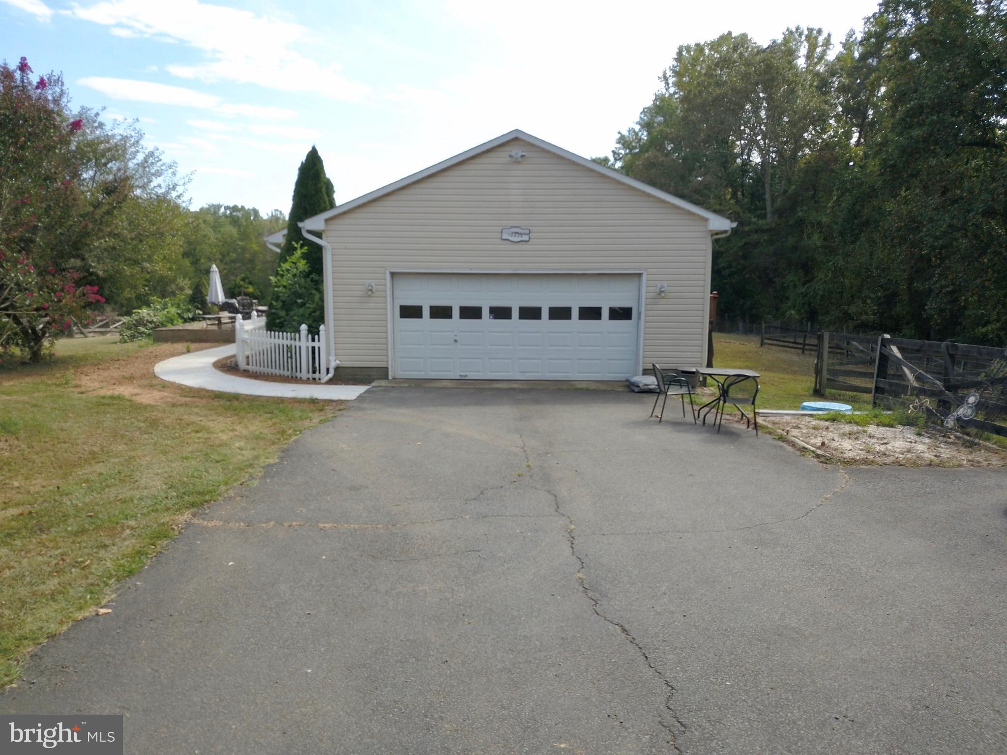 ALLIE BROOKE - Residential