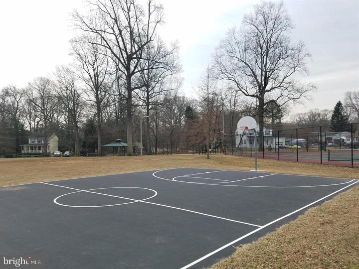 HERALD HARBOR - Residential Lease