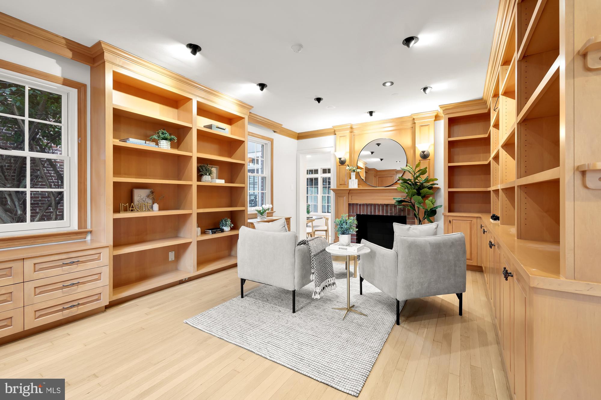 WESTBORO - Residential