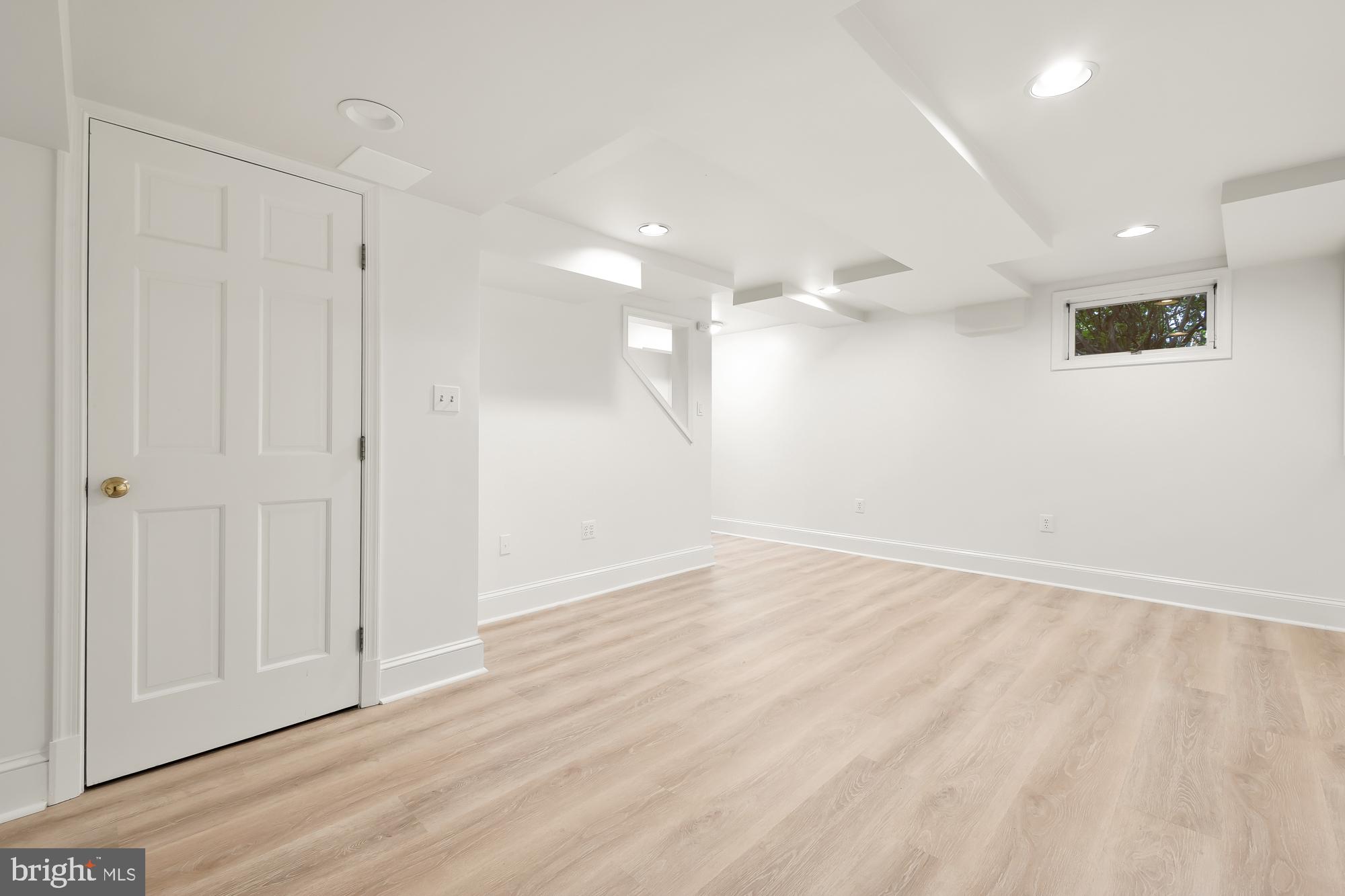 WESTBORO - Residential