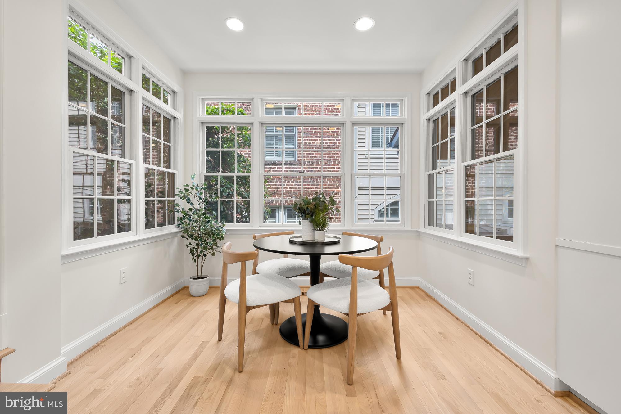 WESTBORO - Residential