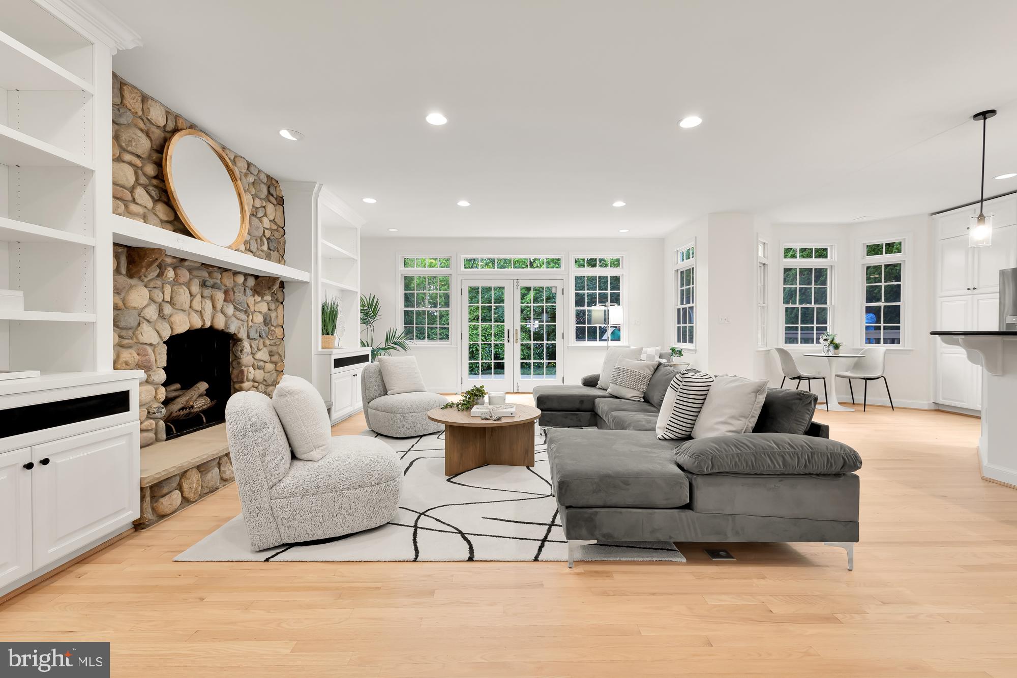 WESTBORO - Residential