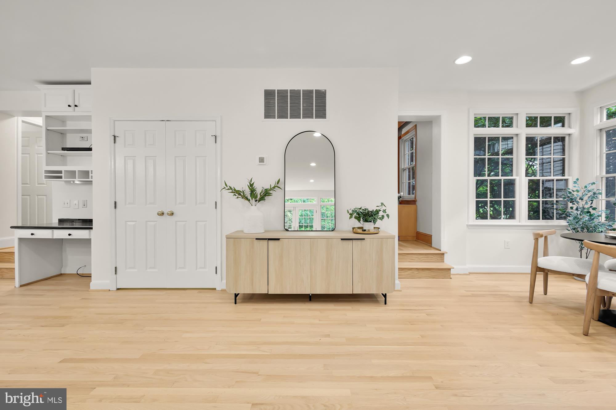 WESTBORO - Residential