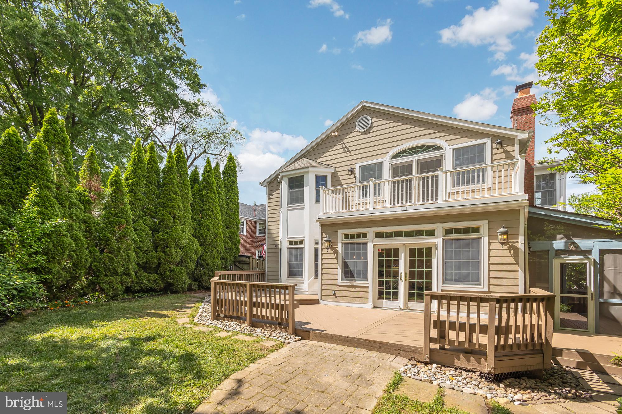 WESTBORO - Residential