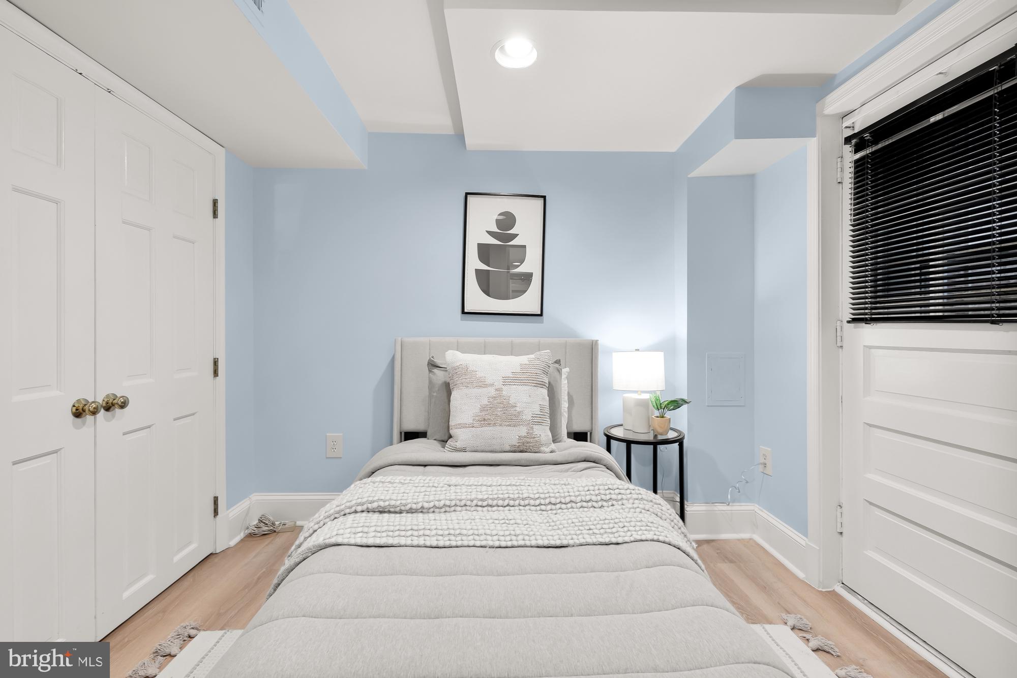 WESTBORO - Residential