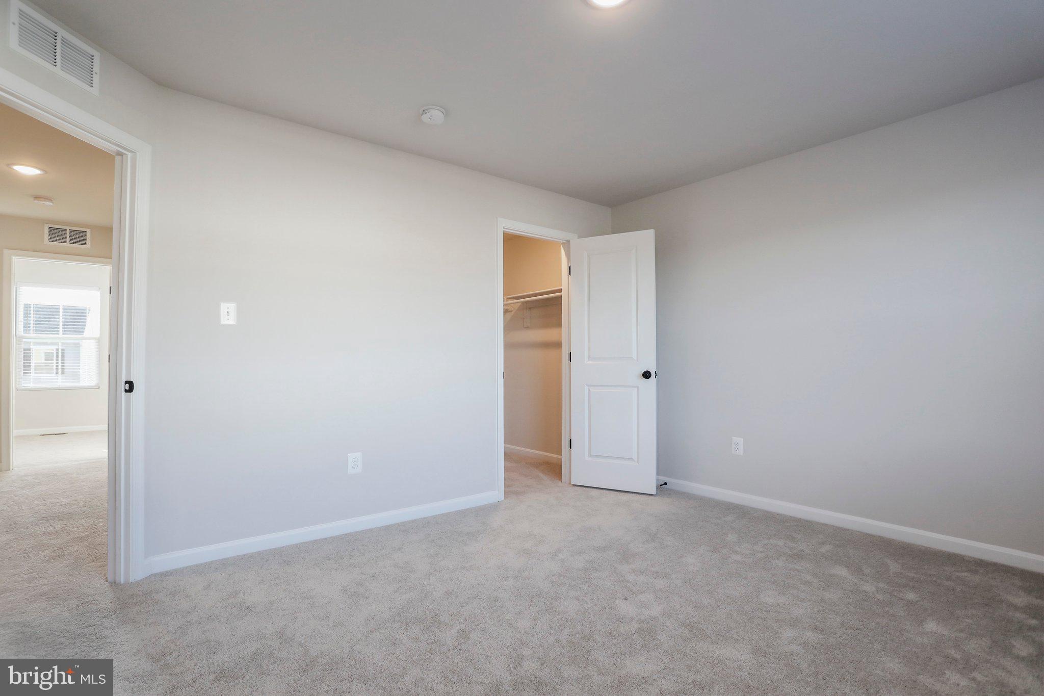 DILLON FARM - Residential Lease