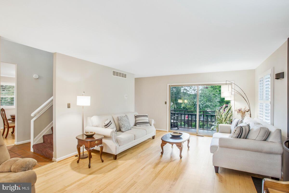 HOMEWOOD - Residential