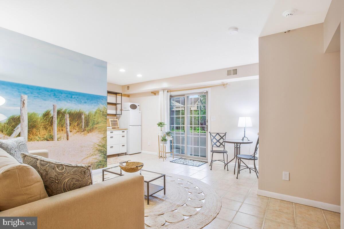 HOMEWOOD - Residential