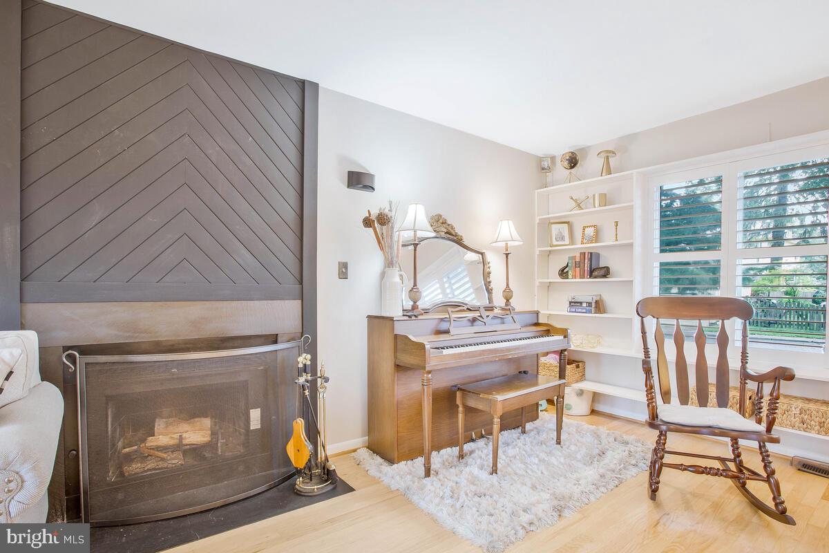 HOMEWOOD - Residential