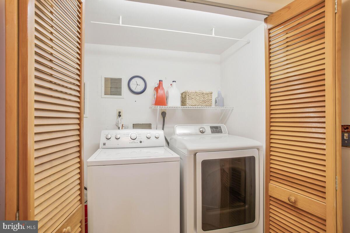 HOMEWOOD - Residential