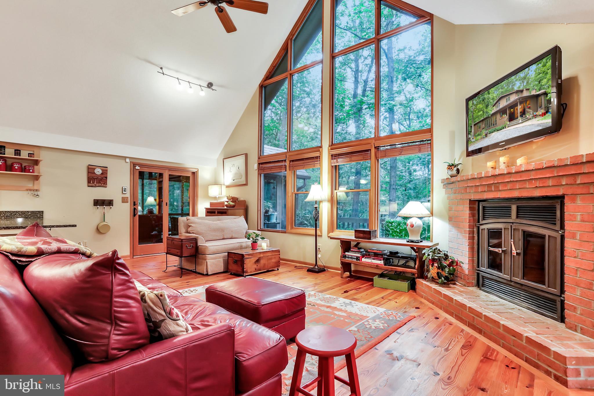 THE WOODS - Residential