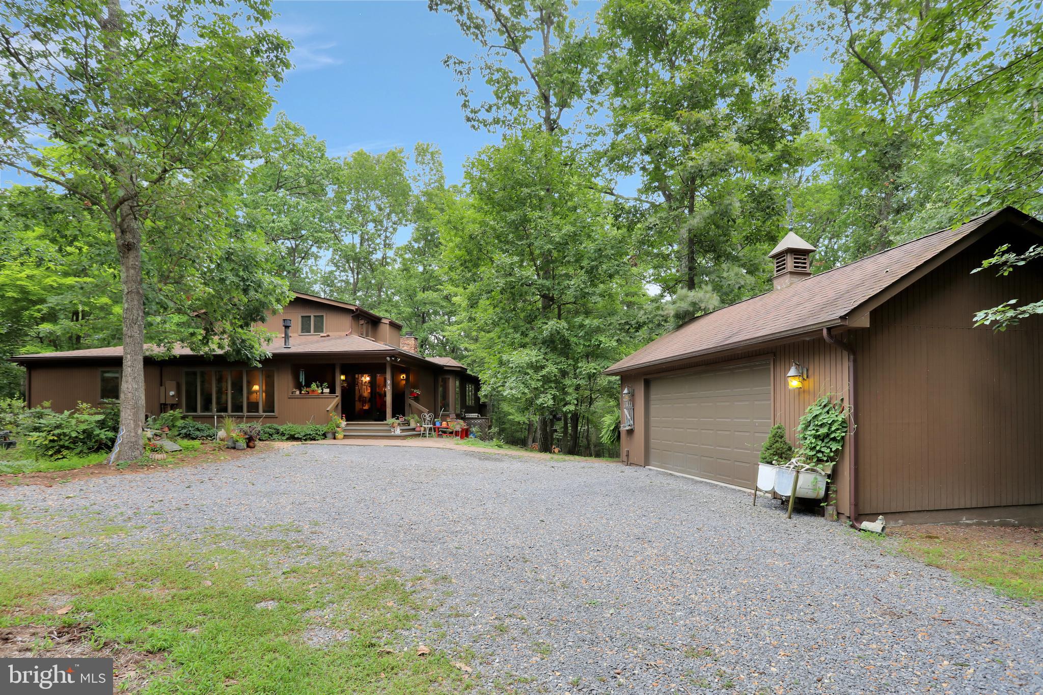 THE WOODS - Residential