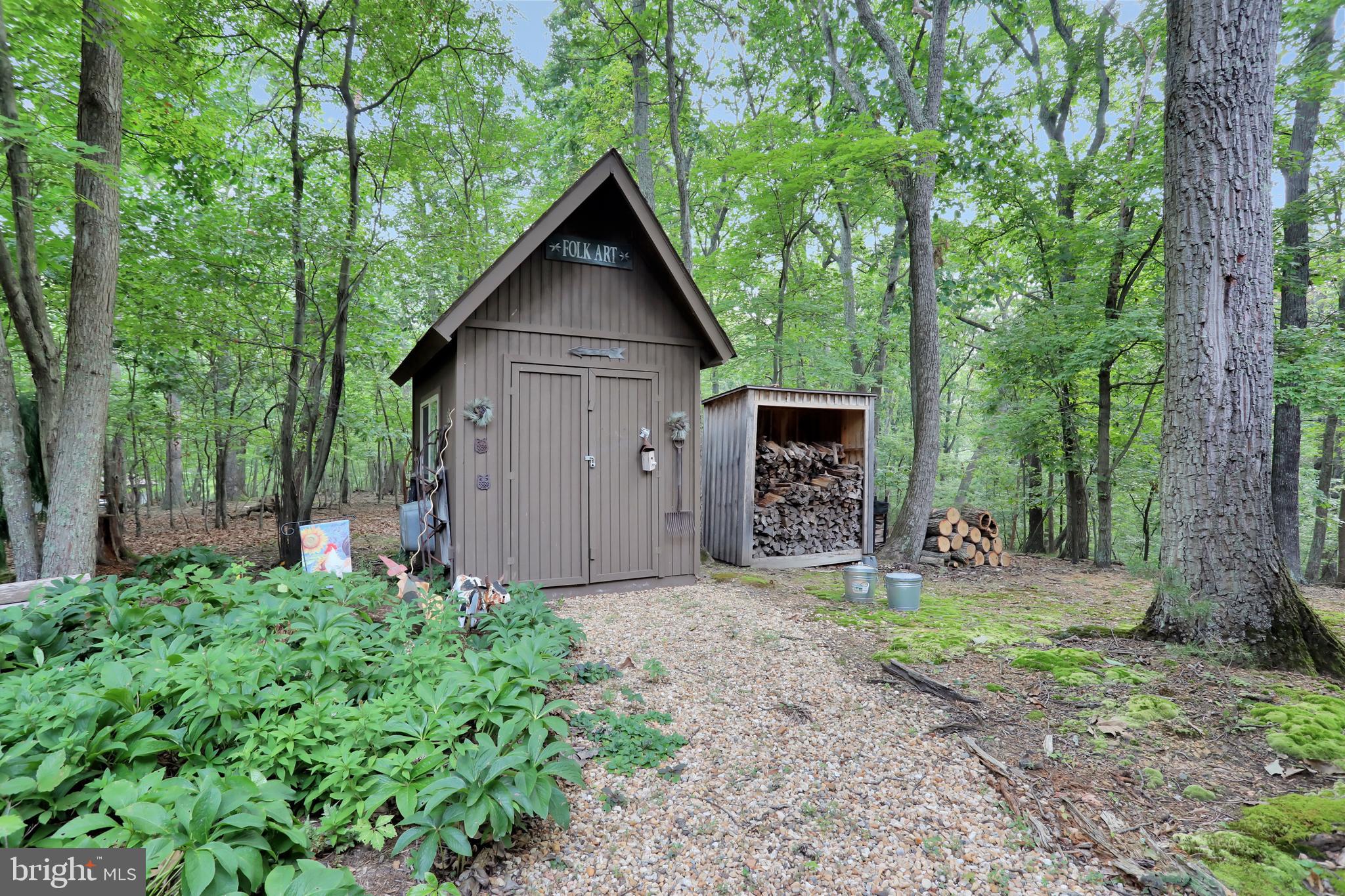 THE WOODS - Residential