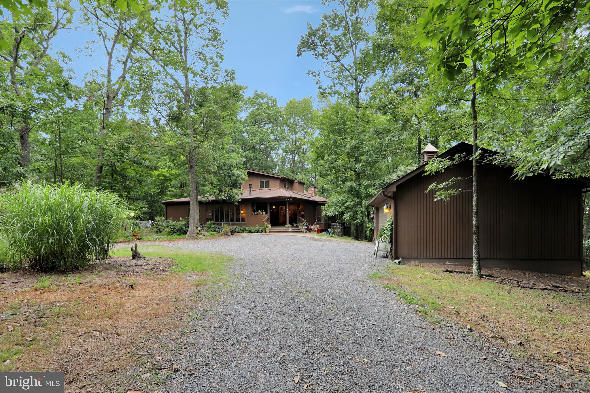 THE WOODS - Residential