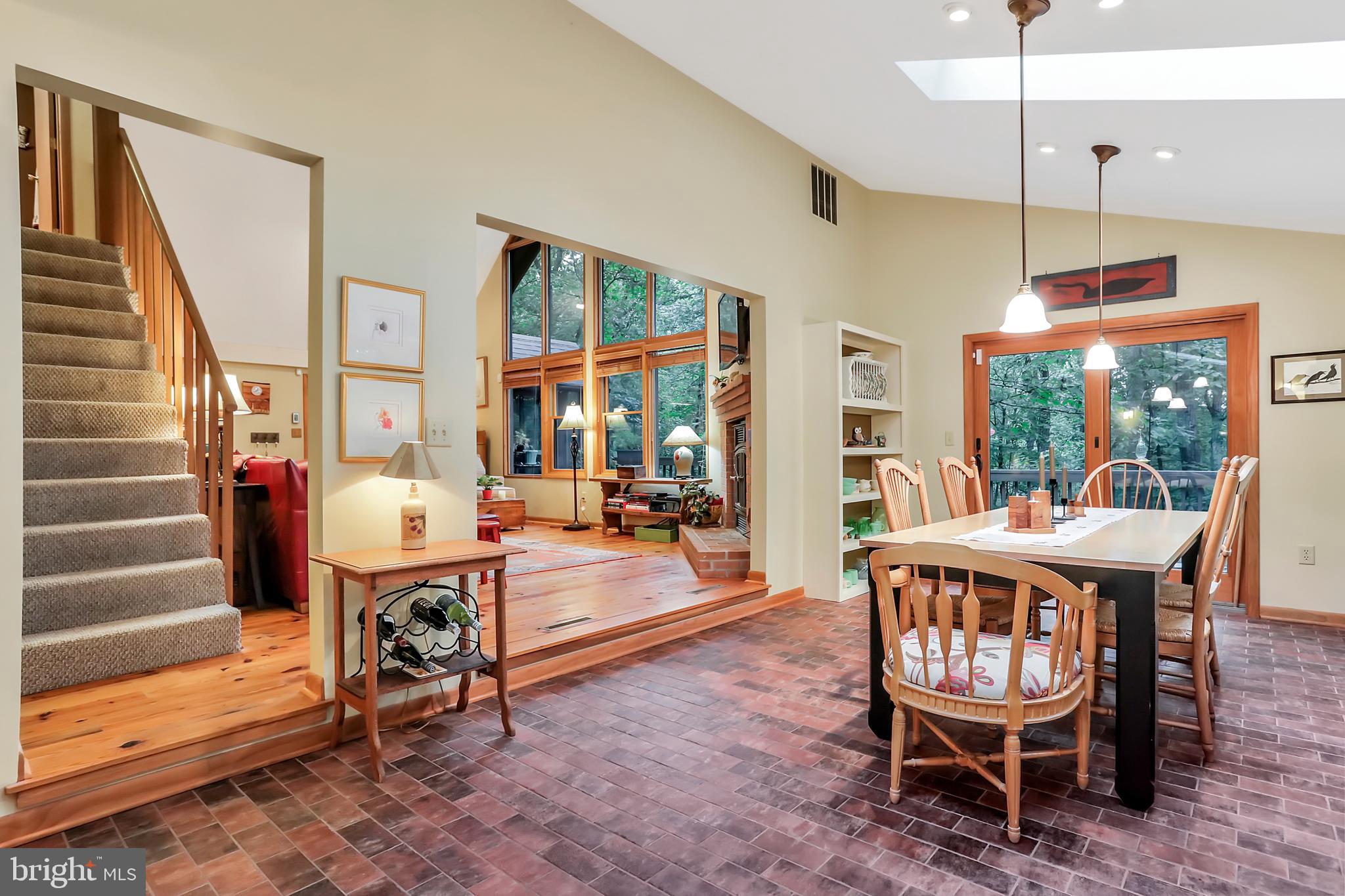 THE WOODS - Residential