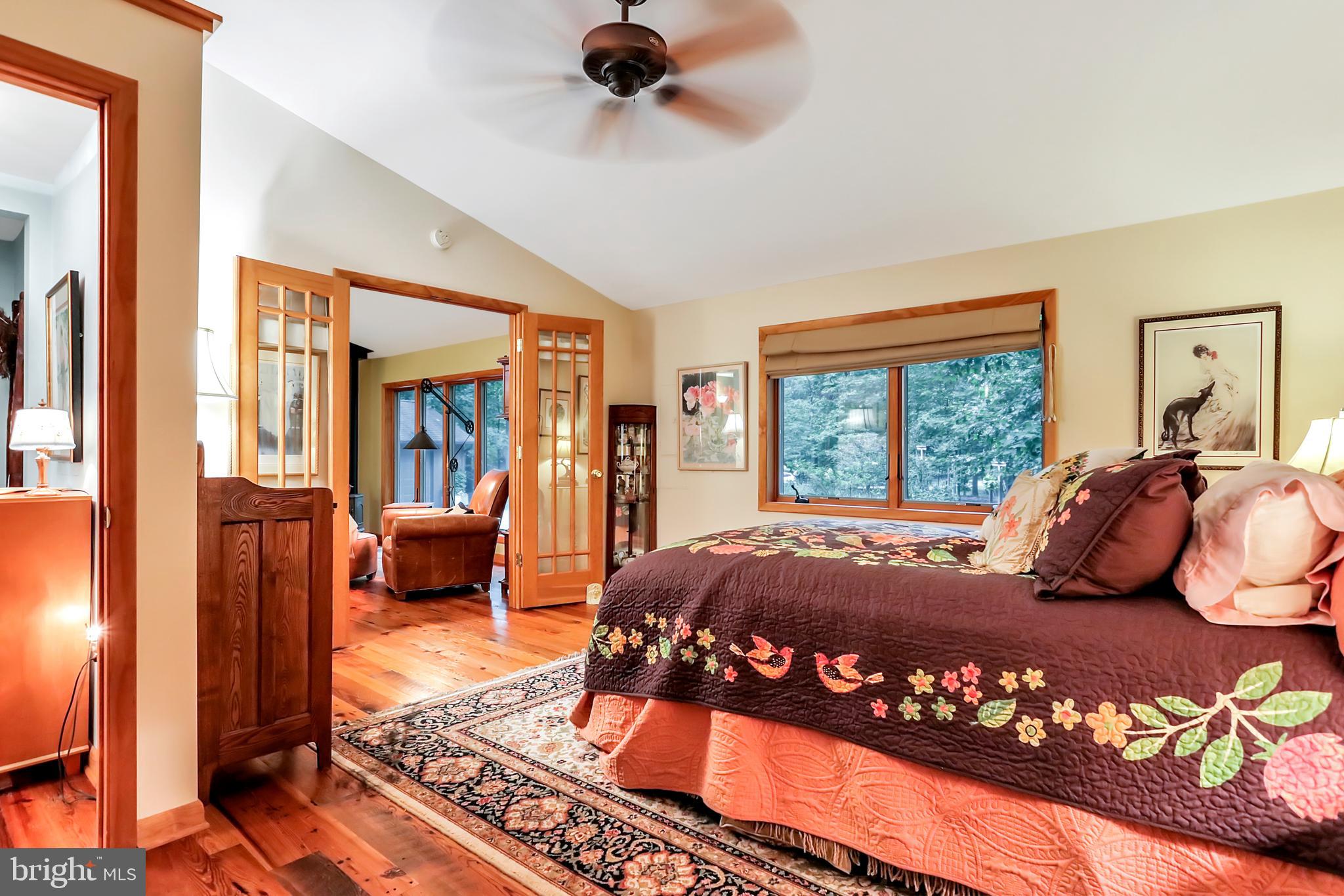 THE WOODS - Residential