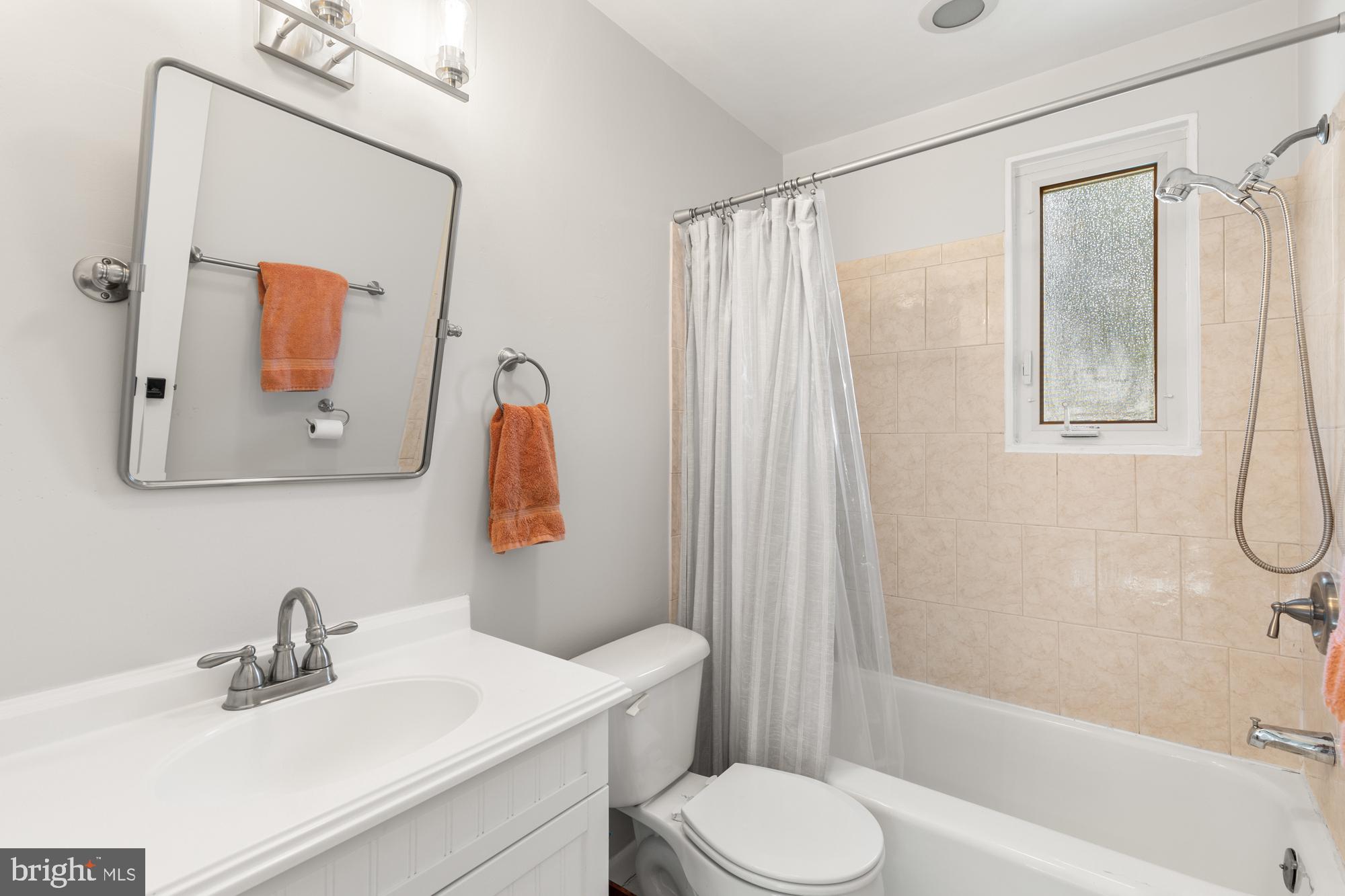 PLYERS MILL ESTATES - Residential