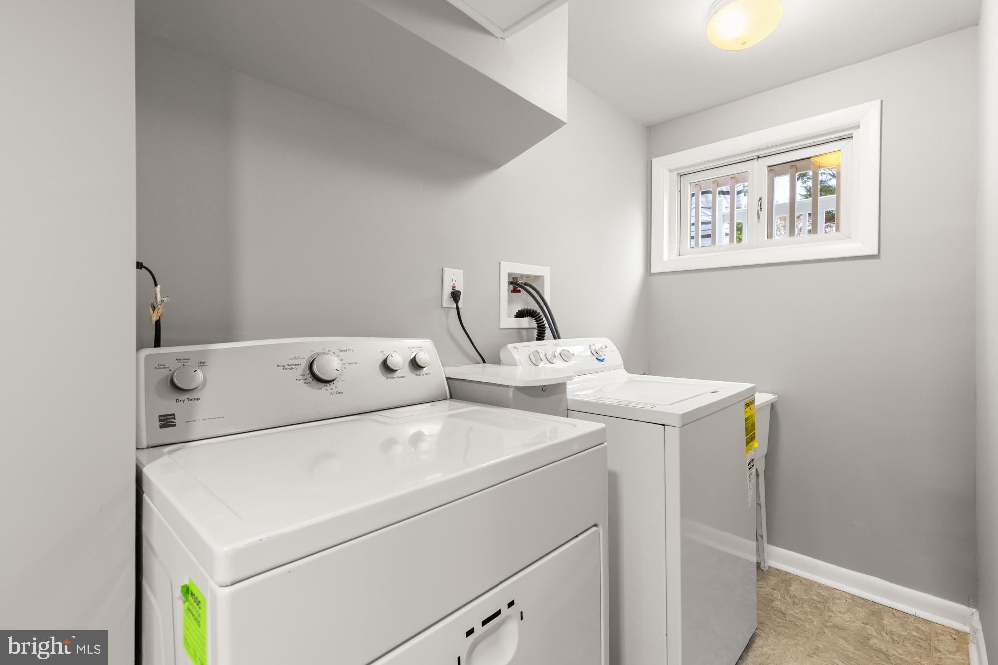 PLYERS MILL ESTATES - Residential