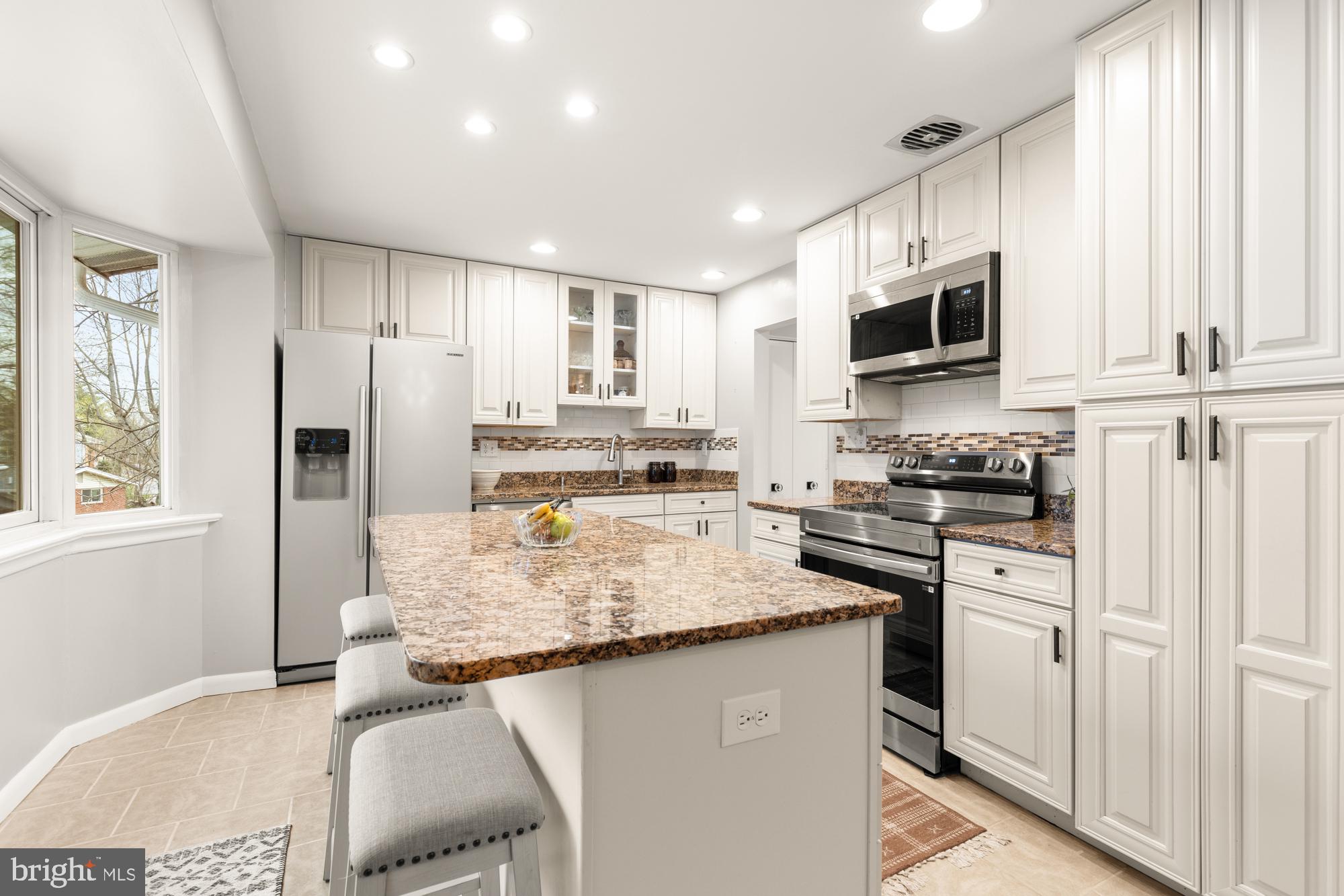 PLYERS MILL ESTATES - Residential