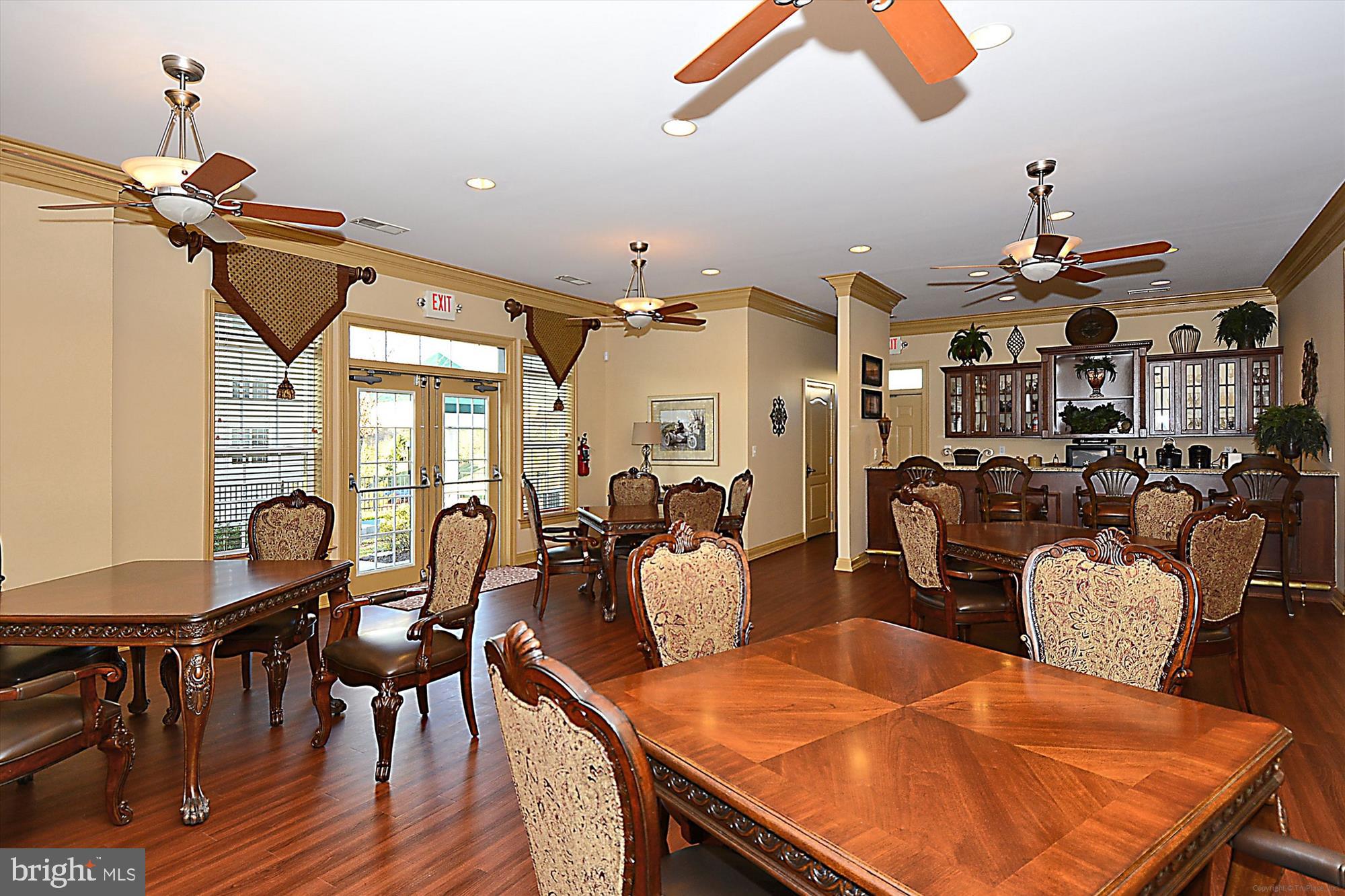 CEDAR RIDGE - Residential