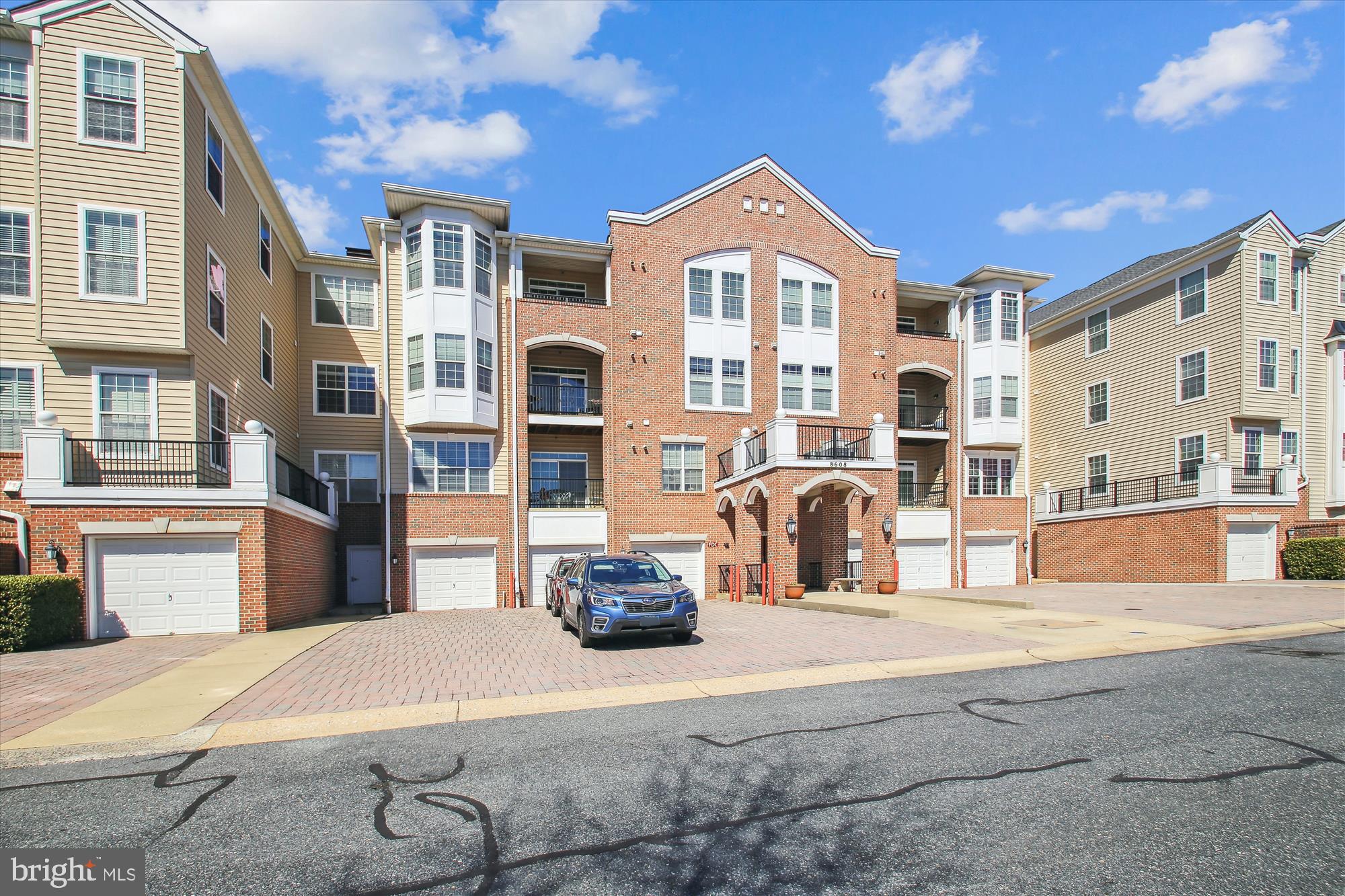 CEDAR RIDGE - Residential