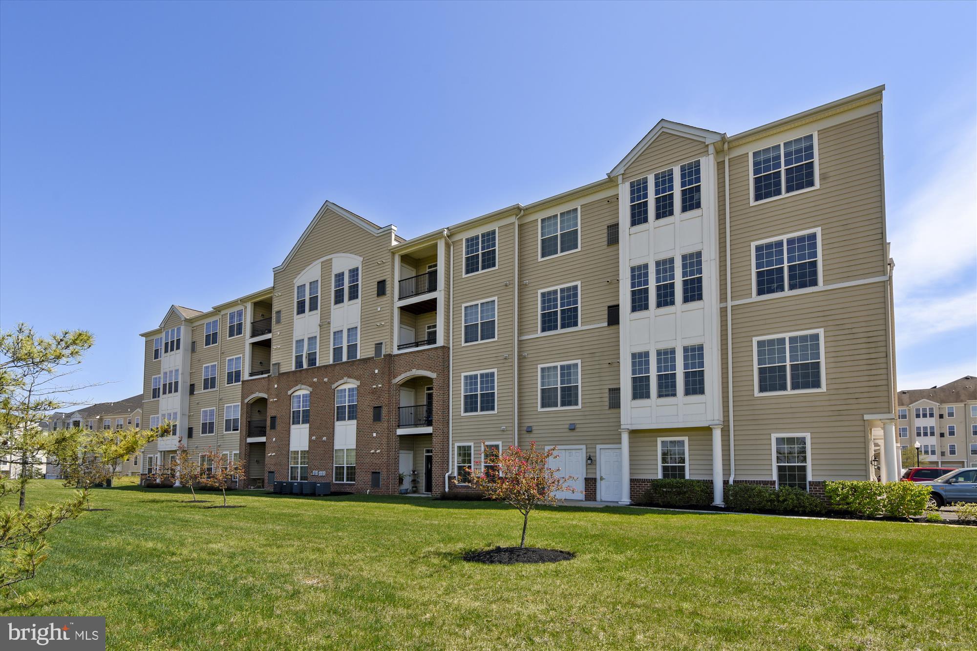 CEDAR RIDGE - Residential