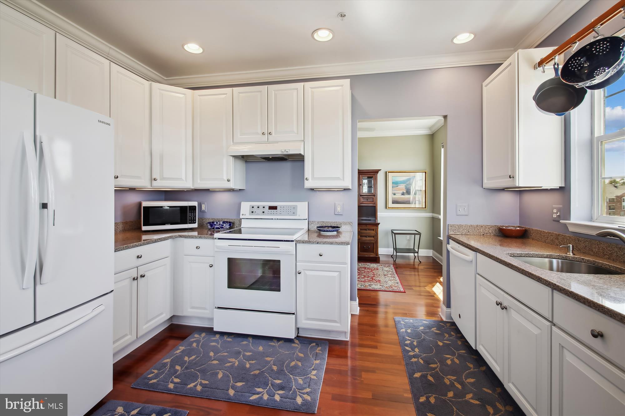 CEDAR RIDGE - Residential