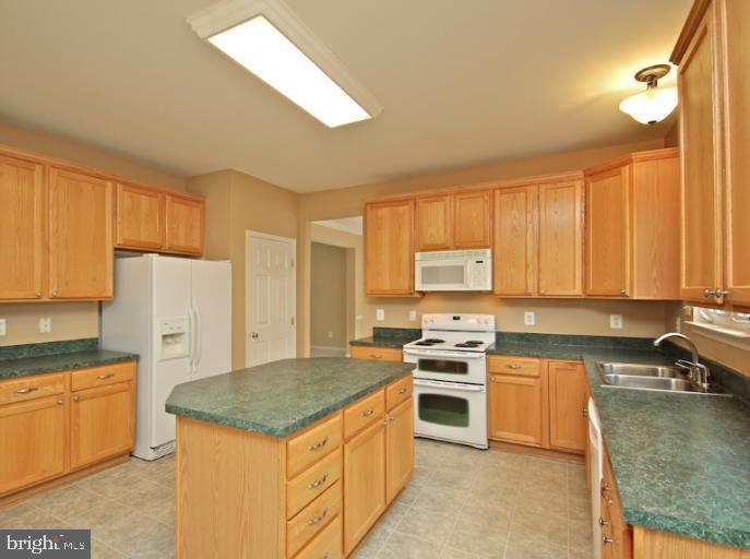 HAMLET OF INVERNESS - Residential Lease