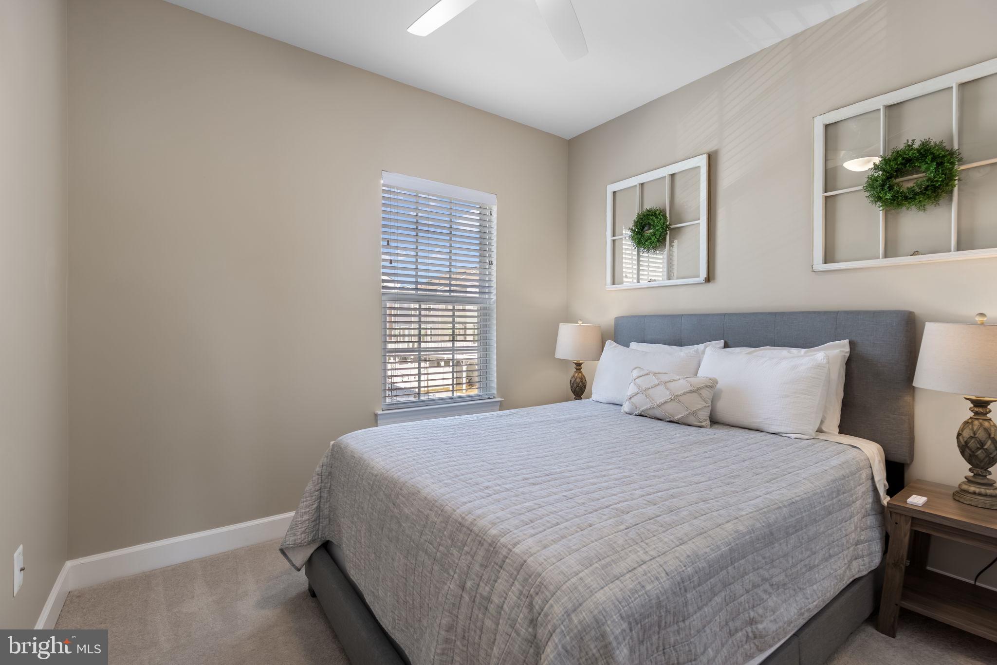 BRADLEY SQUARE - Residential